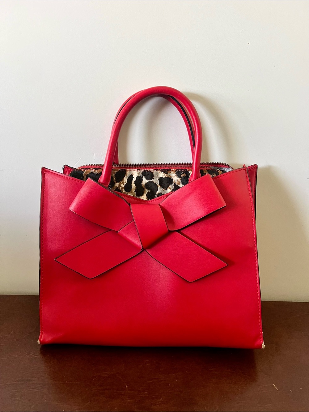 Red Betsy Johnson tote